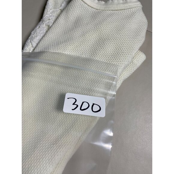 Free People Heart on Sleeve Thermal Knit Top Sz Medium Cream Lace Beaded Floral - Picture 8 of 16